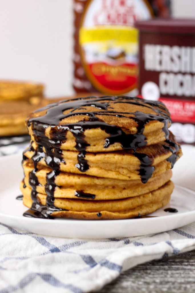 Pumpkin Pie Pancakes | Bakes and Blunders