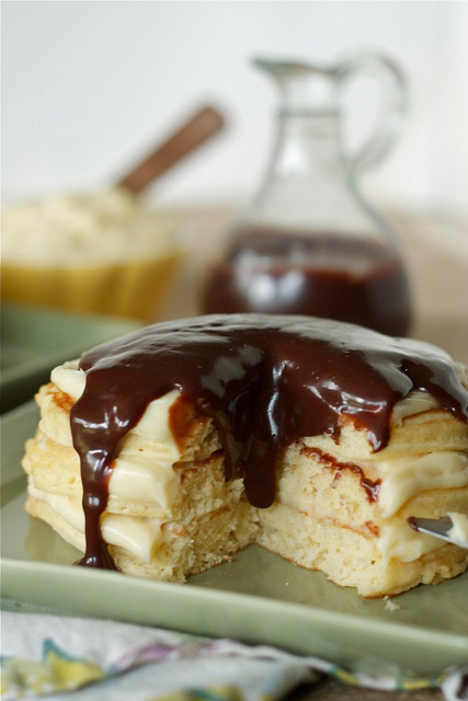 Boston Cream Pie Pancakes - Country Cleaver