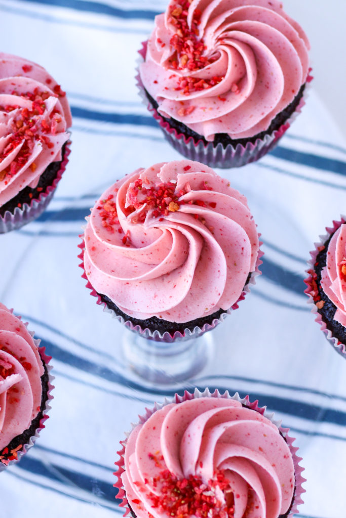 Gluten Free & Vegan Chocolate Cupcakes | Bakes & Blunders