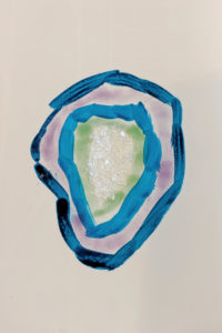 Adding sugar to the agate painting