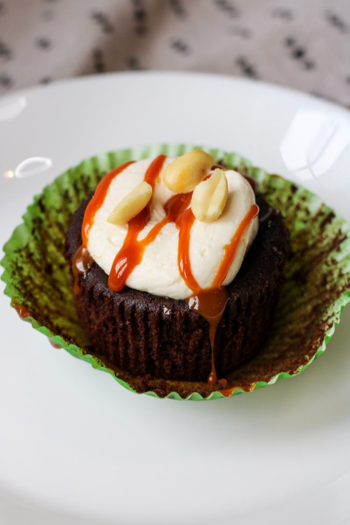Snickers Cupcakes with Nougat Frosting| Bakes and Blunders