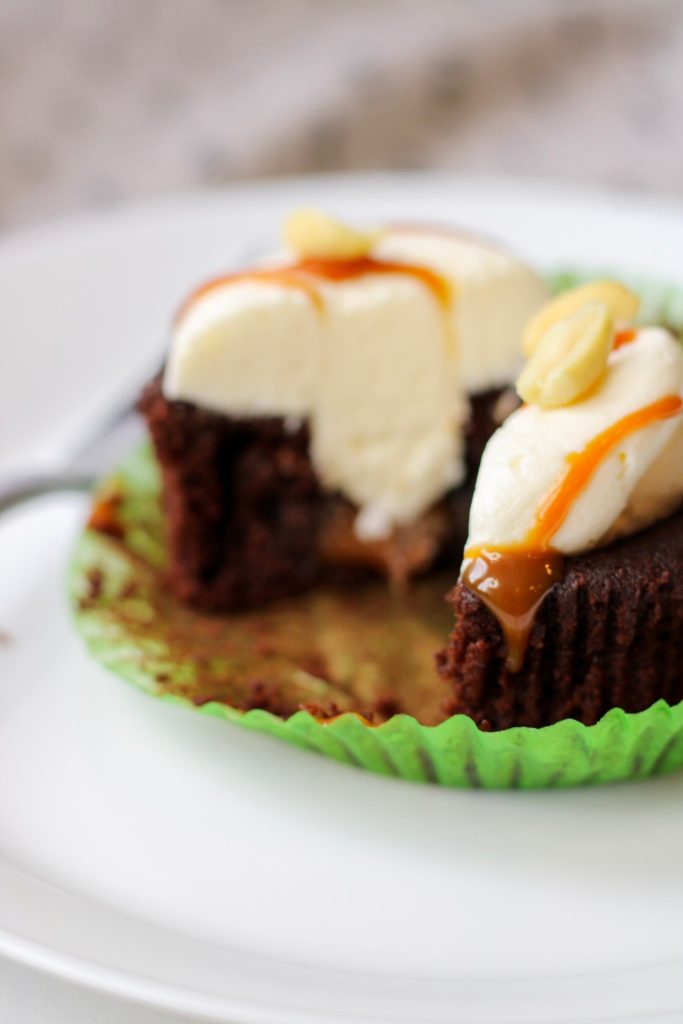Snickers Cupcakes with Nougat Frosting| Bakes and Blunders
