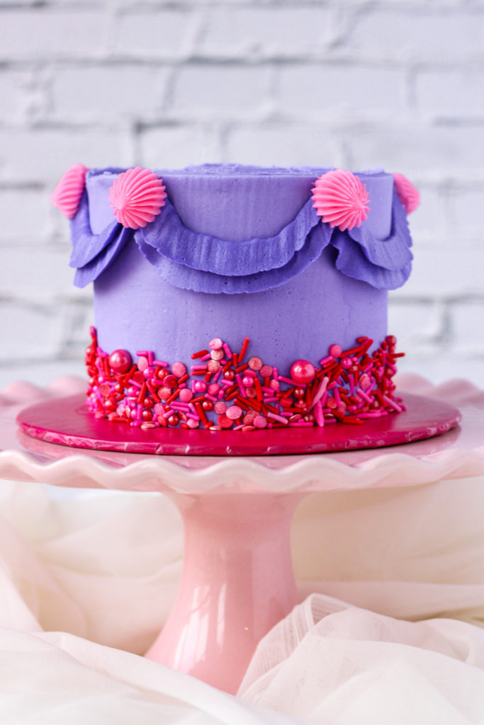 Mini Strawberry Cake | Bakes & Blunders