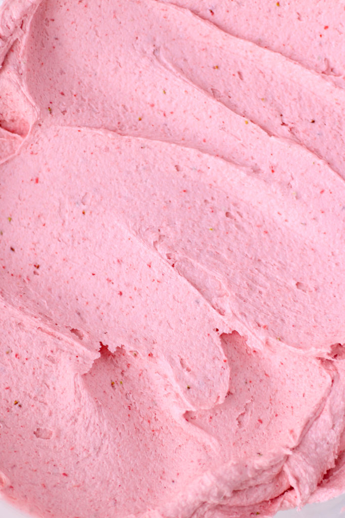 Vegan Strawberry Frosting | Bakes & Blunders