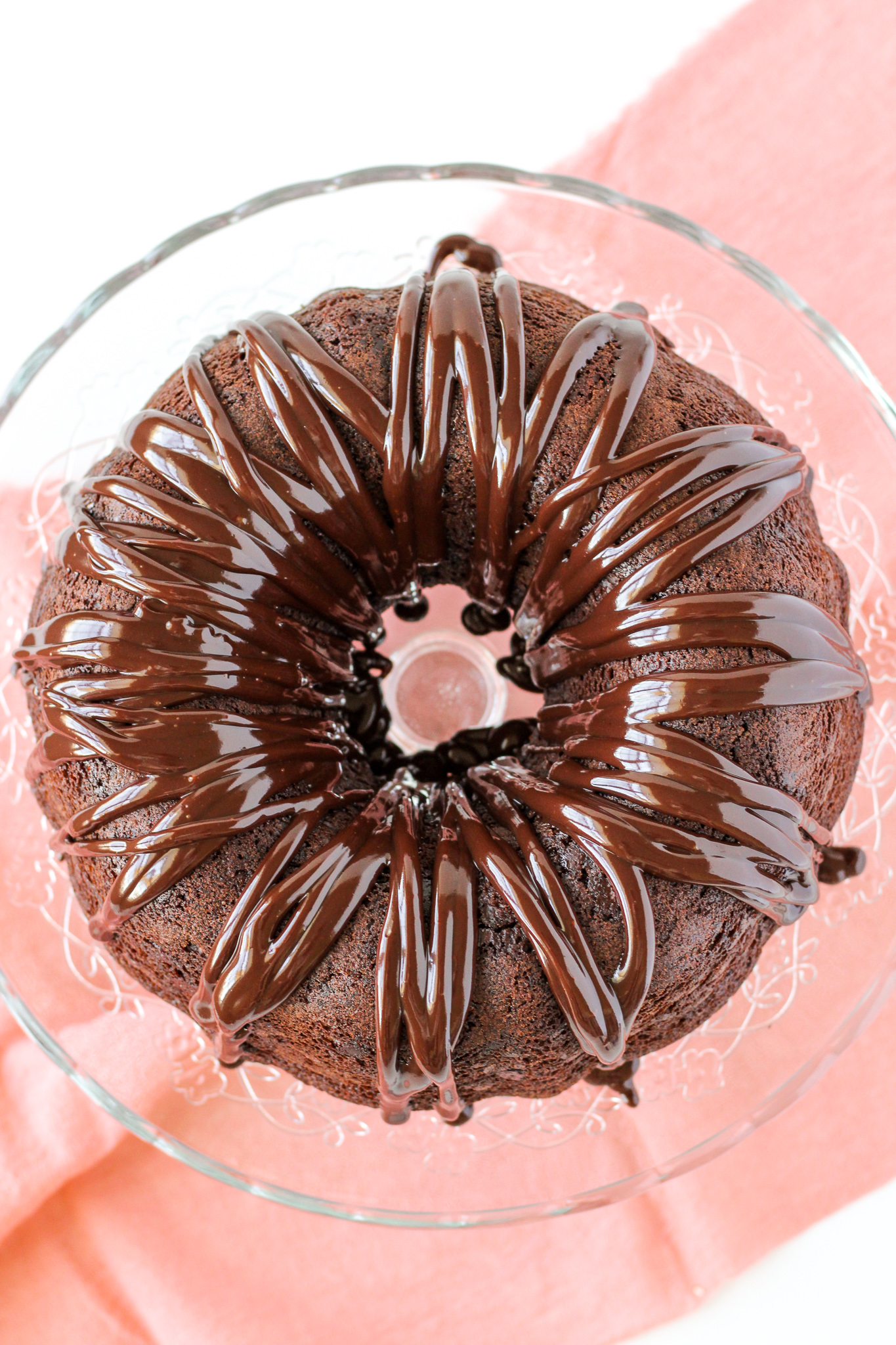 https://www.bakesandblunders.com/wp-content/uploads/2022/12/Chocolate-Mayonnaise-Bundt-Cake-17.jpg