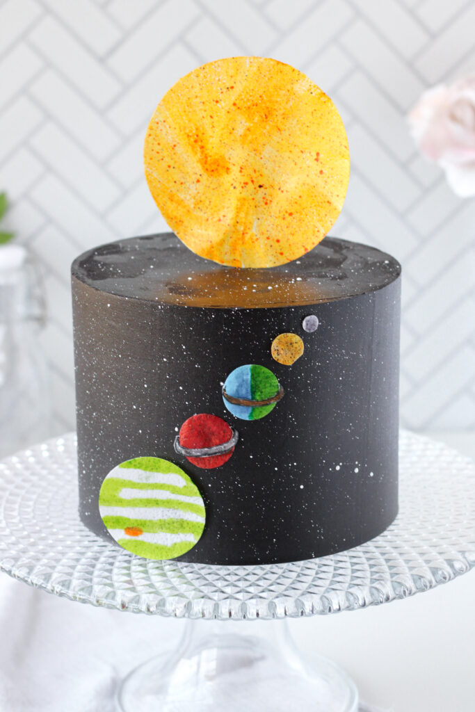 Rabou Solar System on a black cake