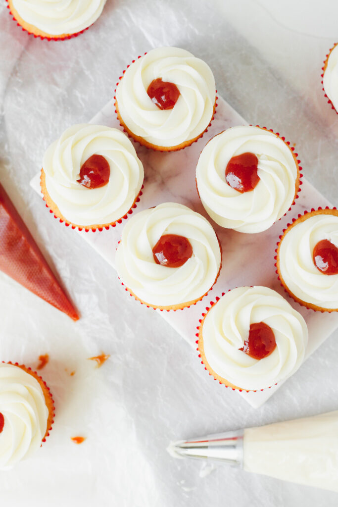Guava and Cream Cheese Cupcakes