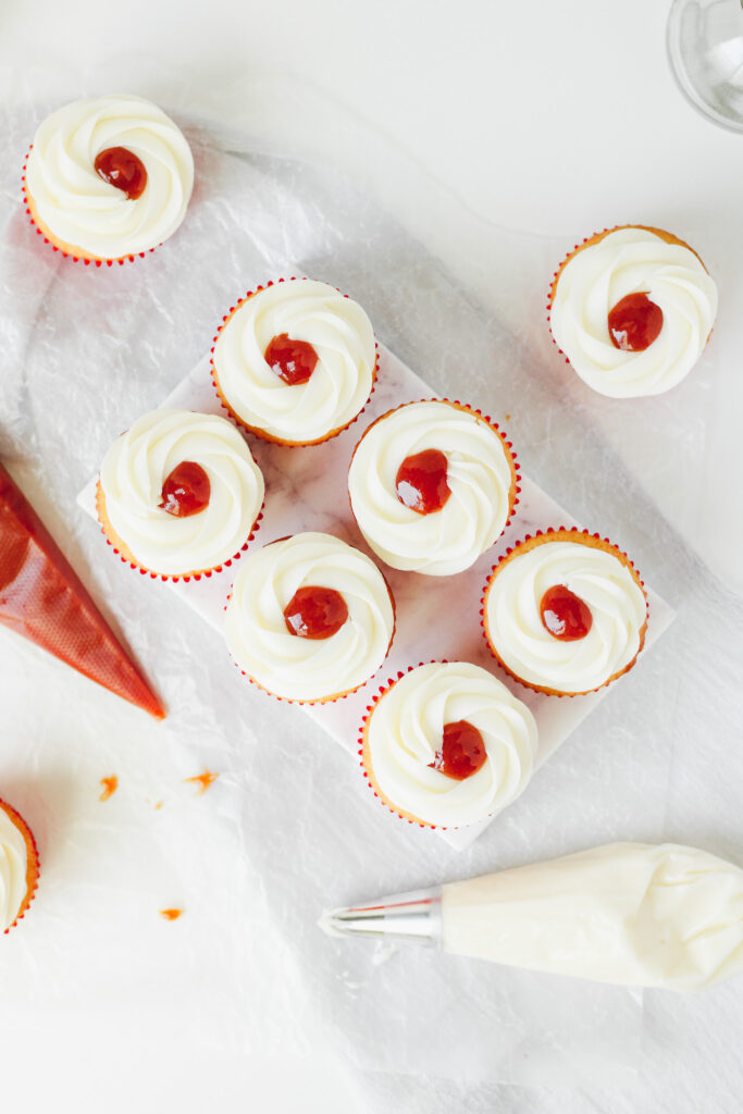 Guava and Cream Cheese Cupcakes